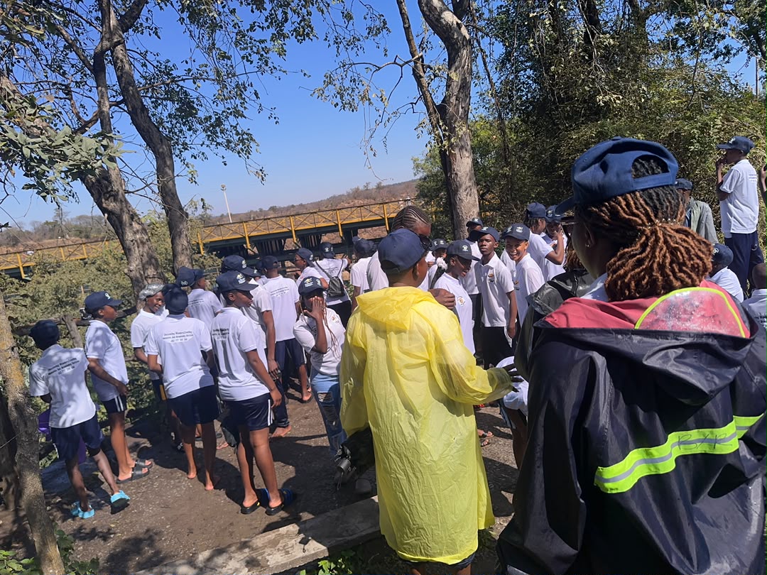 Learners walking together during a guided Victoria Falls activity